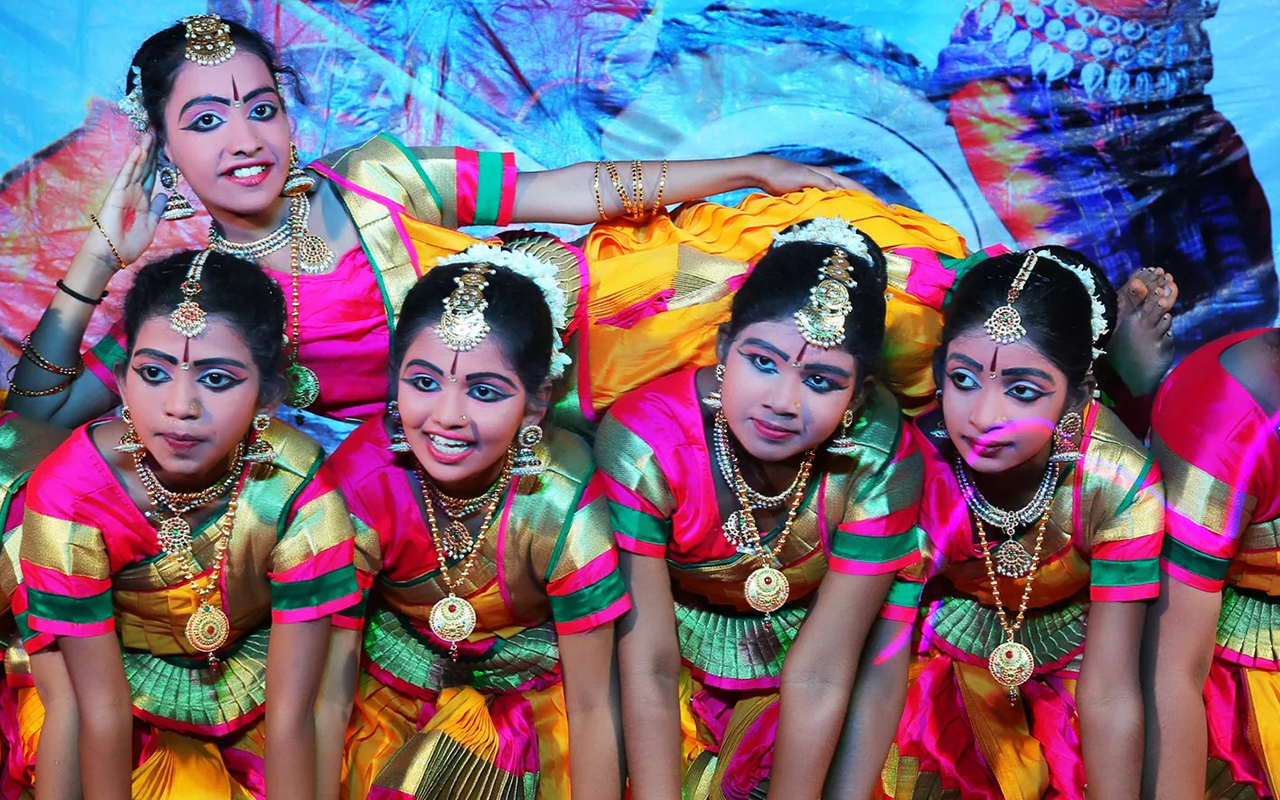 Dance  -  Facilities of Vyasa Vidya Bhavan, a CBSE school in Vyasagiri, Machel, Thiruvananthapuram.
